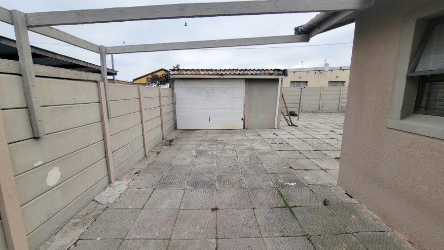 3 Bedroom Property for Sale in Mandalay Western Cape